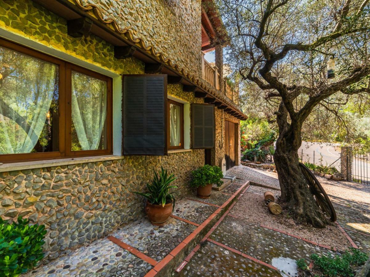 Holiday Home Cala Tuent Exterior foto