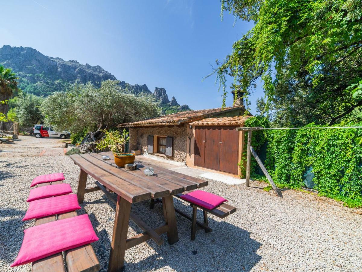 Holiday Home Cala Tuent Exterior foto